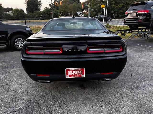 2016 Dodge Challenger SXT