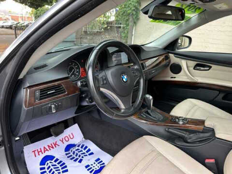 2012 BMW 3 Series 328i