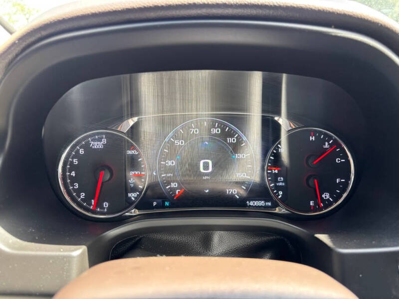 2017 GMC Acadia Denali