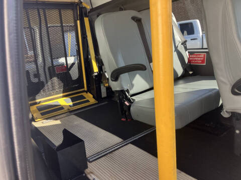 2009 Ford E-Series E-350 SD