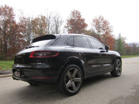 2016 Porsche Macan Turbo