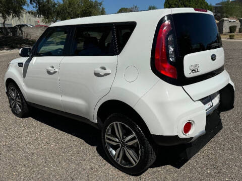 2018 Kia Soul +