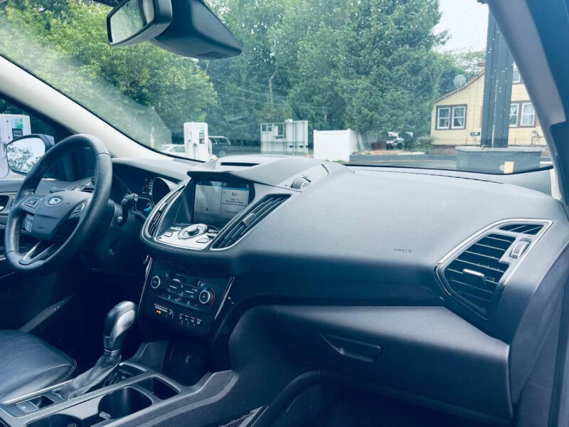2018 Ford Escape Titanium