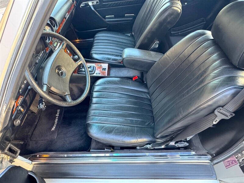 1984 Mercedes-Benz 380-Class 380 SL