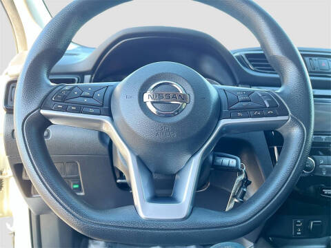 2017 Nissan Rogue Sport S