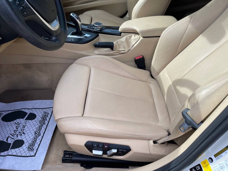 2016 BMW 3 Series 328i xDrive