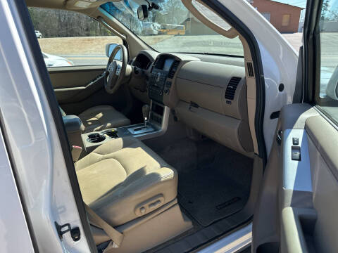 2012 Nissan Pathfinder Silver Edition