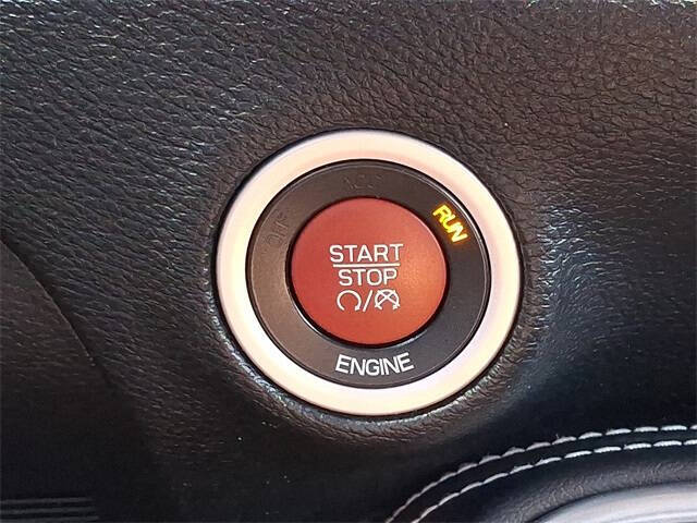 2016 Dodge Challenger SRT Hellcat