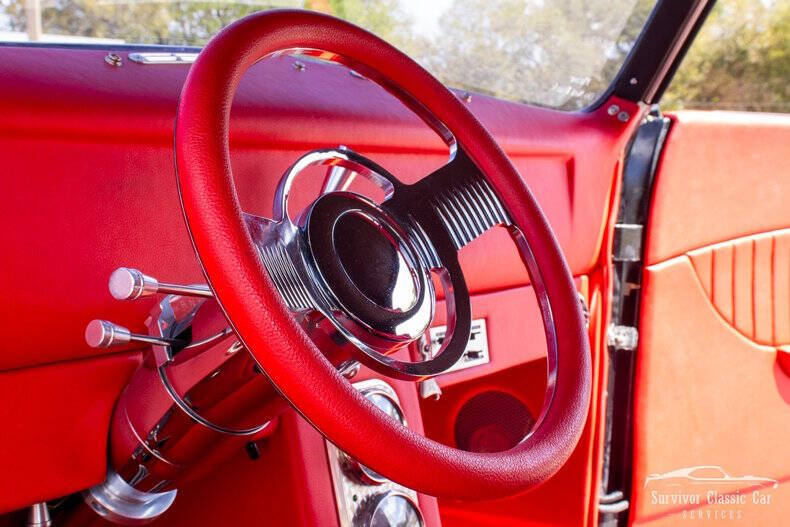 1937 Ford Cabriolet