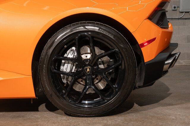 2019 Lamborghini Huracan LP 580-2 Spyder