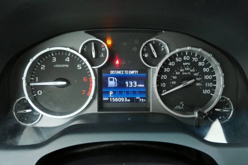 2017 Toyota Tundra SR5