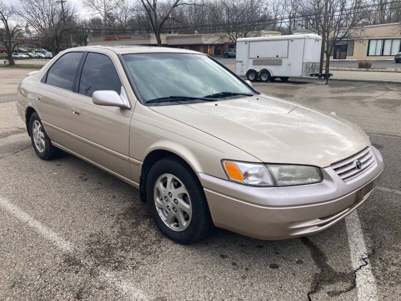 1998 Toyota Camry for sale at Borderline Auto Sales in Loveland OH