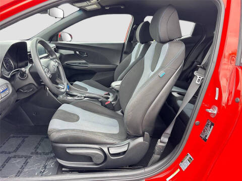 2021 Hyundai Veloster