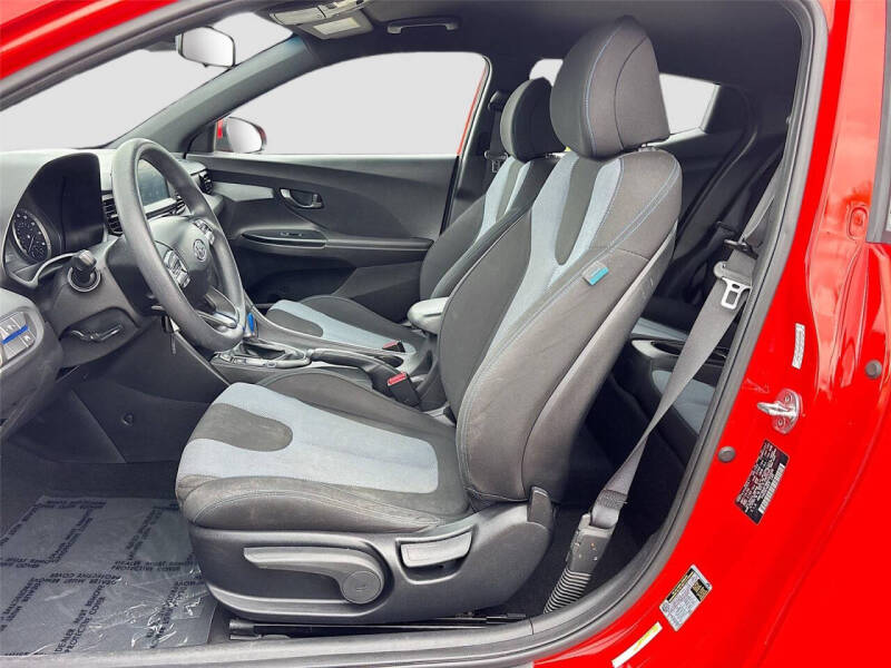 2021 Hyundai Veloster