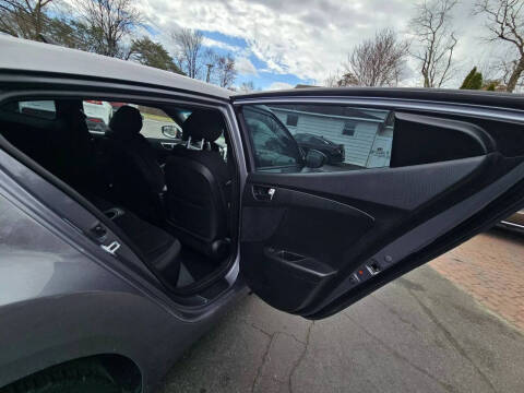 2017 Hyundai Veloster Value Edition