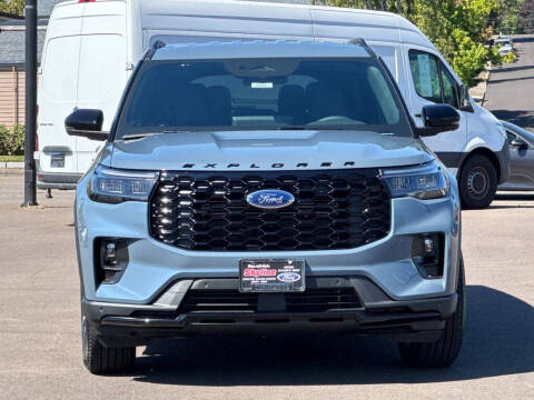 2025 Ford Explorer ST-Line