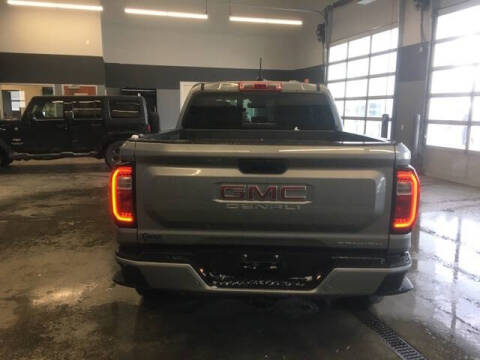 2025 GMC Canyon Denali
