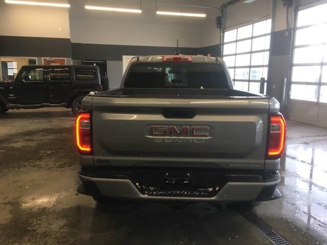 2025 GMC Canyon Denali