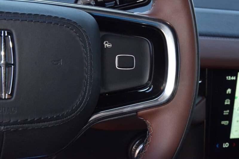 2025 Lincoln Navigator L Reserve