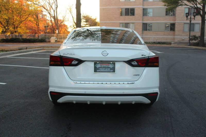 2022 Nissan Altima 2.5 SV