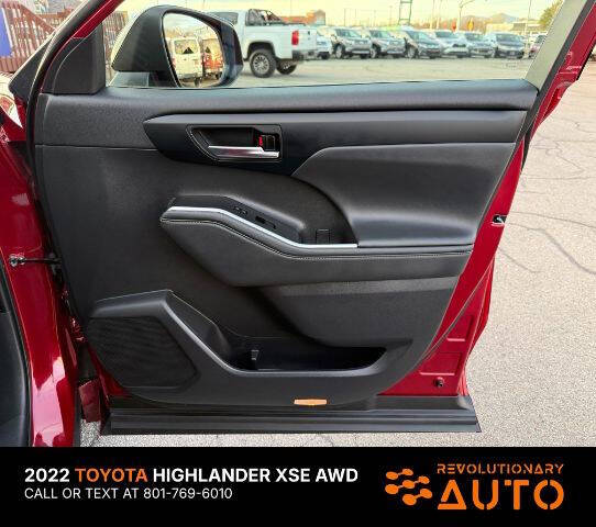 2022 Toyota Highlander XSE