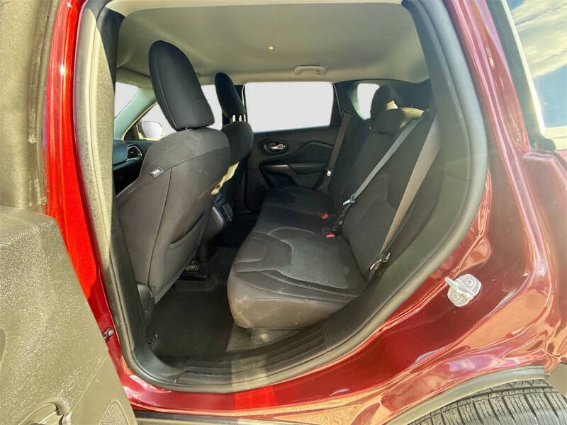 2021 Jeep Cherokee Latitude