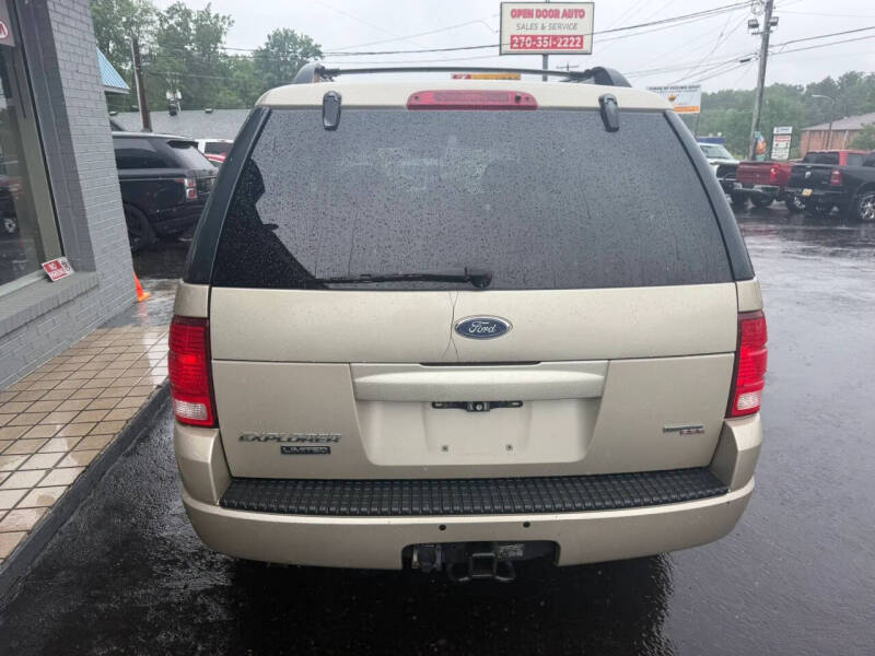 2005 Ford Explorer Limited