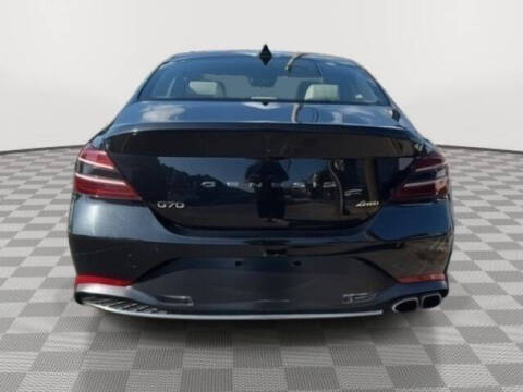 2023 Genesis G70