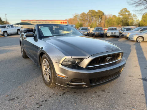 2013 Ford Mustang V6