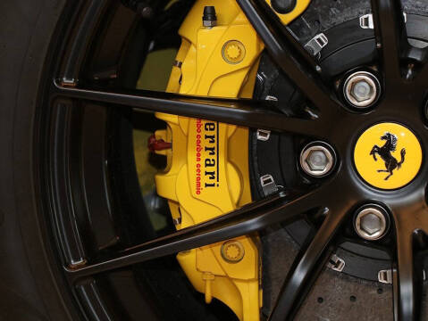 2021 Ferrari 812 GTS