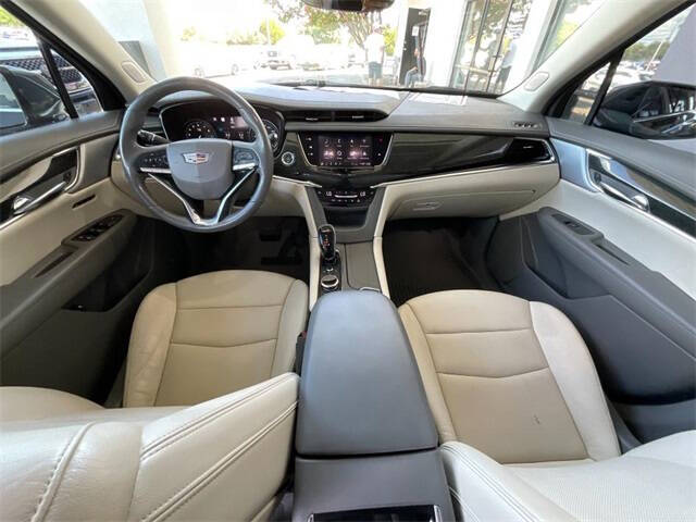 2020 Cadillac XT6 Premium Luxury