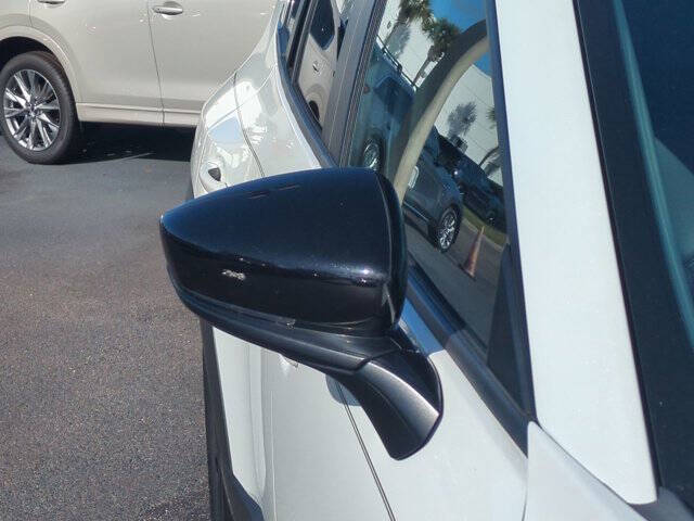 2024 Mazda CX-50 2.5 S Preferred