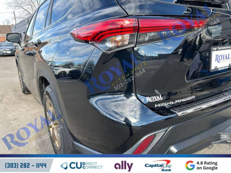 2023 Toyota Highlander Hybrid Bronze Edition