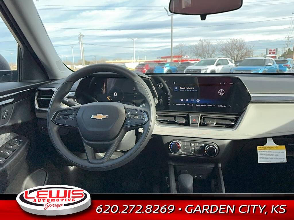 2025 Chevrolet Trailblazer for sale at Lewis Chevrolet of Garden City in Garden City, KS