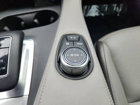 2025 Infiniti QX50 Luxe