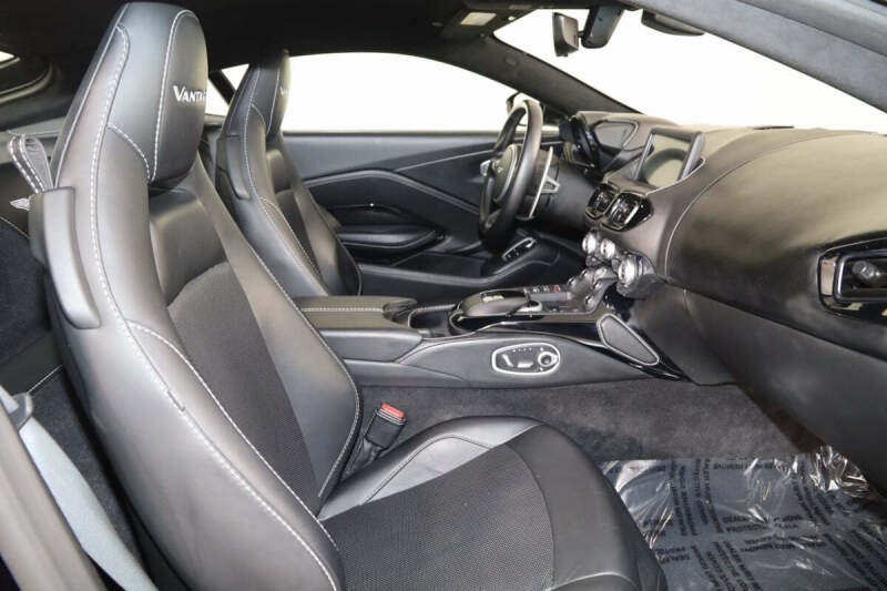 2019 Aston Martin Vantage