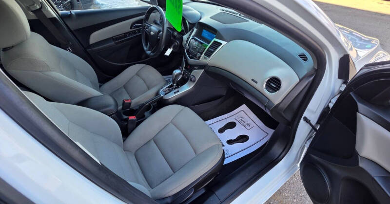 2015 Chevrolet Cruze 1LT Auto