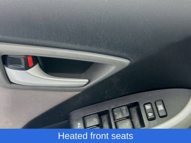 2014 Toyota Prius Plug-in Hybrid Advanced