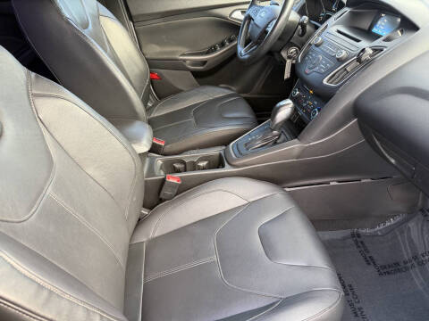 2015 Ford Focus SE