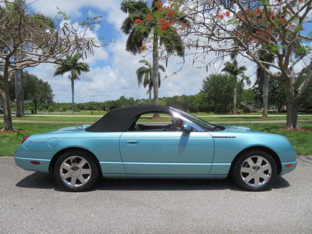 2002 Ford Thunderbird Deluxe