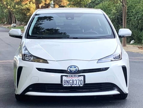 2020 Toyota Prius LE