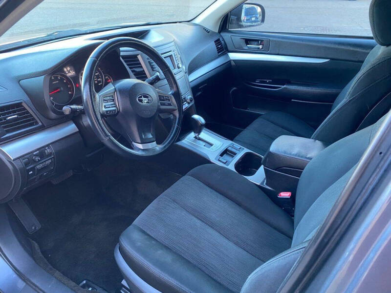 2014 Subaru Outback 2.5i Premium