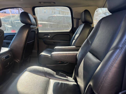 2013 GMC Yukon XL SLT