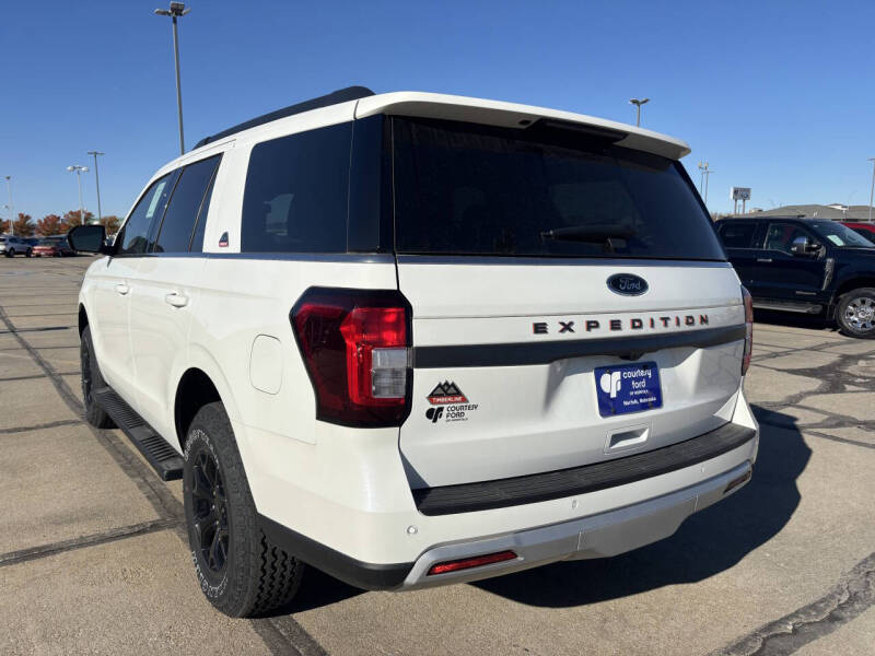 2024 Ford Expedition Timberline