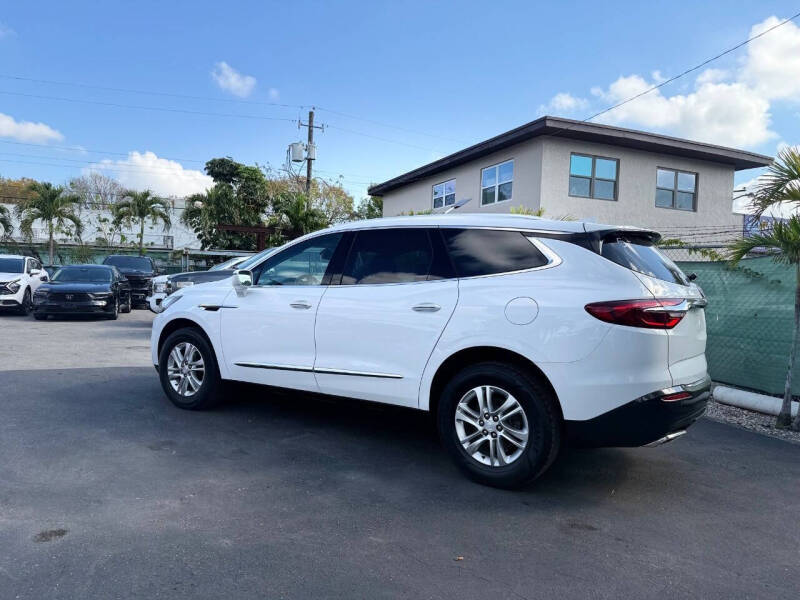 2019 Buick Enclave Essence
