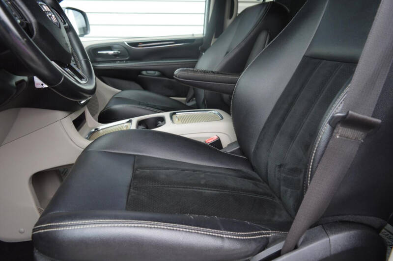 2017 Dodge Grand Caravan SXT