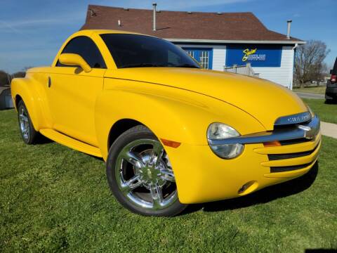 2004 Chevrolet SSR for sale at Sinclair Auto Inc. in Pendleton IN