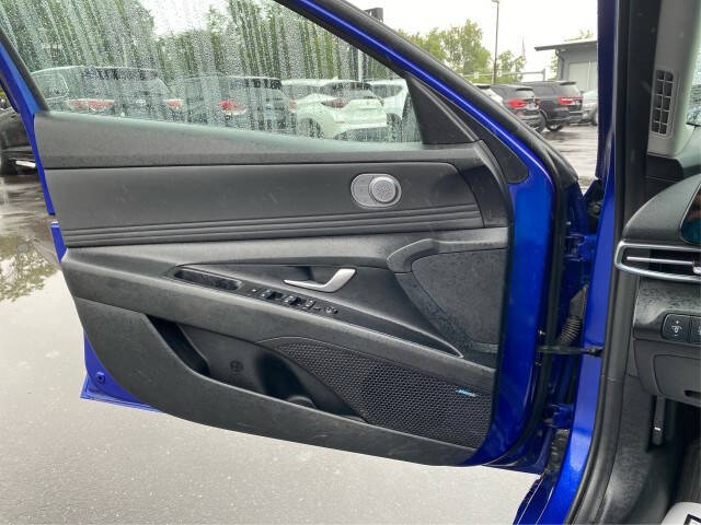 2023 Hyundai Elantra Hybrid Limited