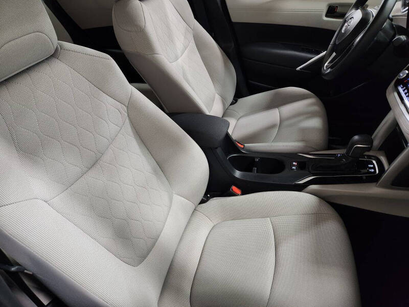 2023 Toyota Corolla Cross LE