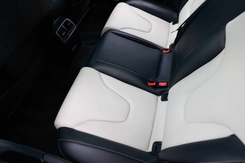 2010 Audi S4 3.0T quattro Prestige